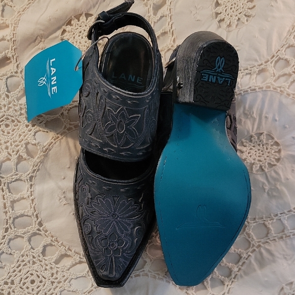 Womens Navy Leather Applique Shootie - Picture 2 of 9